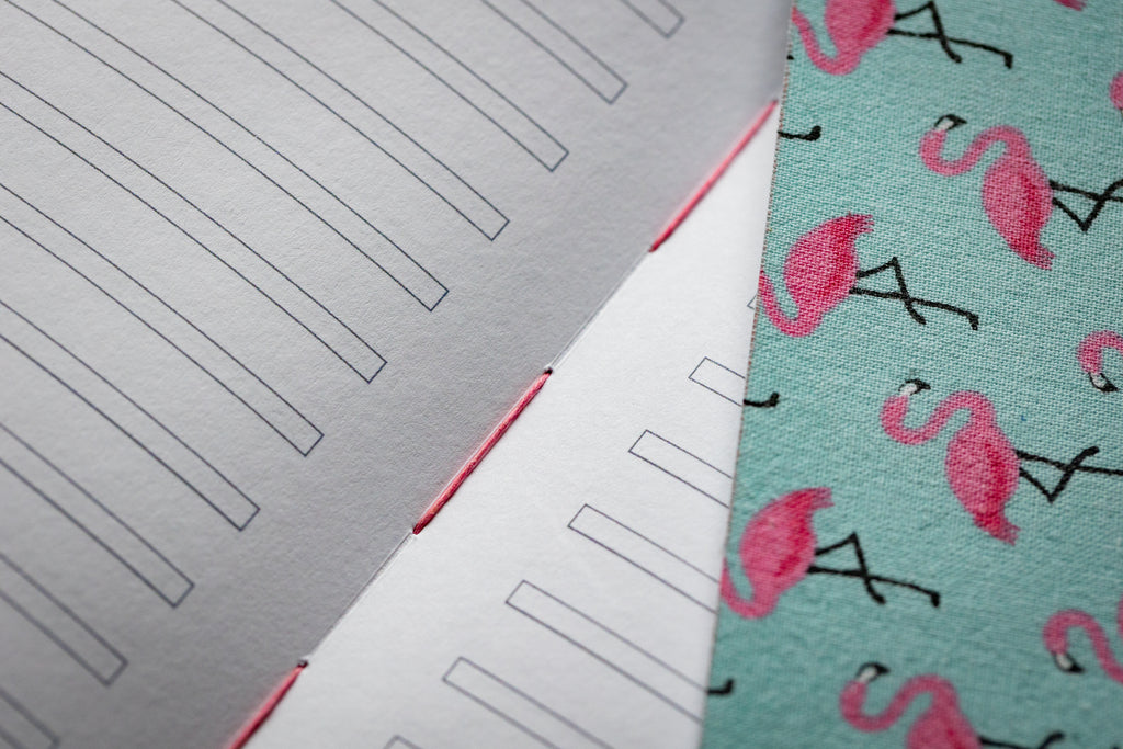 Handgebundenes Notiz-/Malbuch mit Flamingomuster