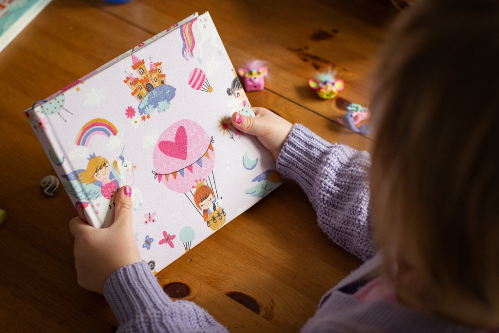 Handgebundenes Notiz-/Malbuch mit Prinzessinenmuster
